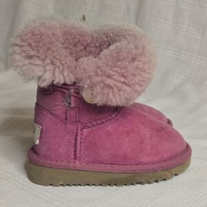 UGG Kids Bailey Button II Suede Chestnut Toddler Girls‎ Boots Size 6 Pink GUC
